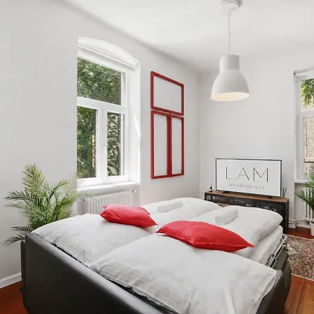 Lam Red Frame Apartamento